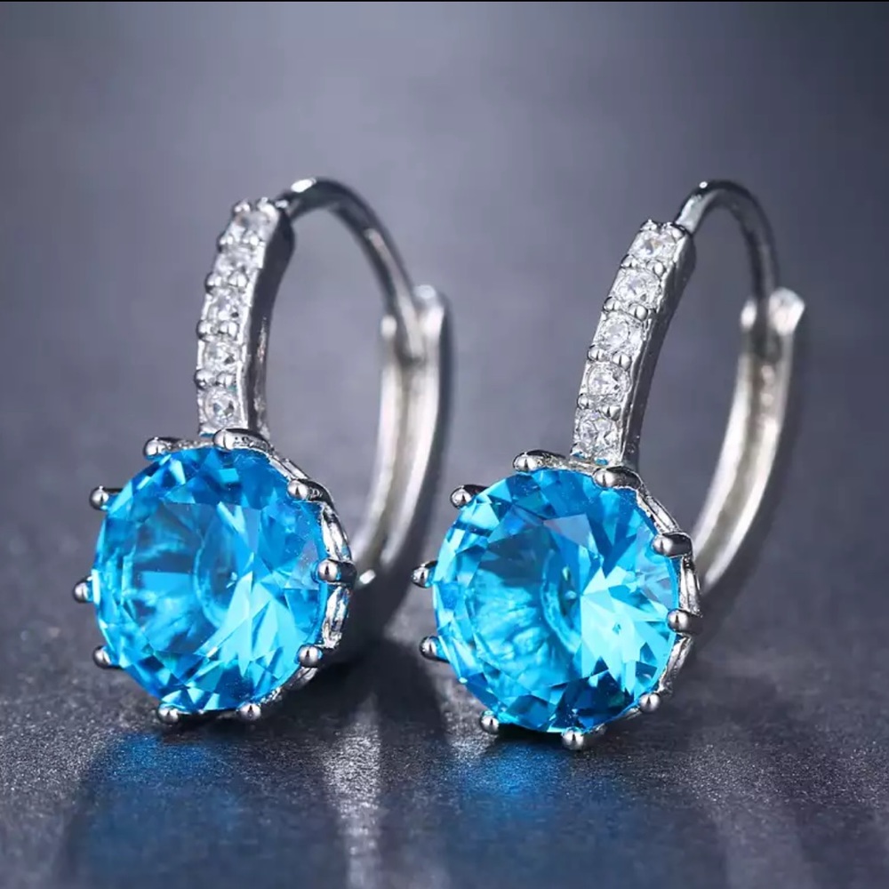 New Women’s 925 Silver Round Aquamarine Earrings - Picture 1 of 1